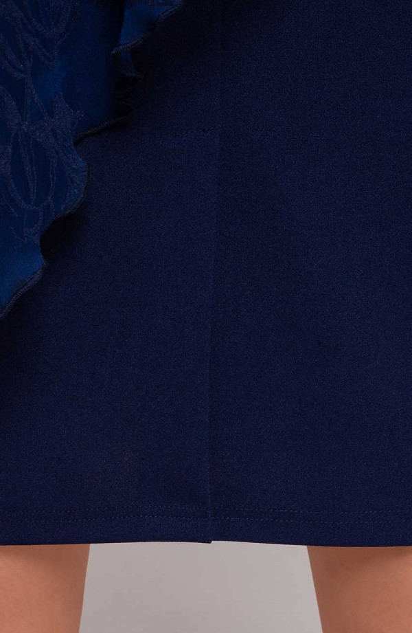 Tumši zila kleita ar lapu rakstu
