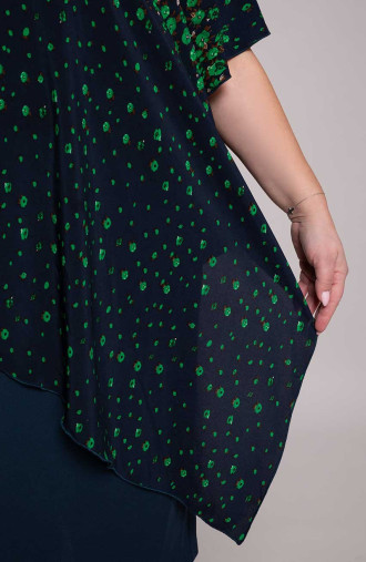 Asimetriska kleita ar zaļu rakstu
